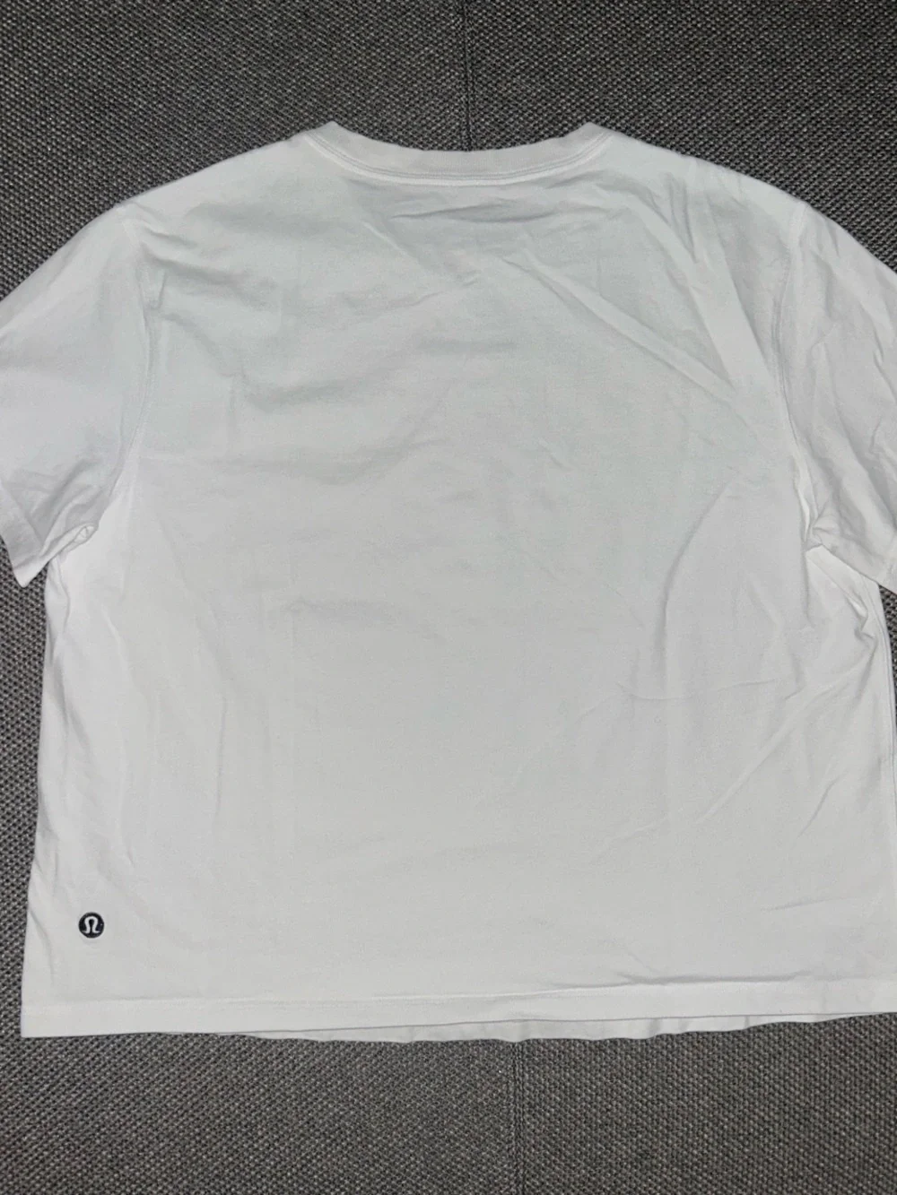 Lululemon Embroidered White T-Shirt with Black Logo - Picture 5 of 6